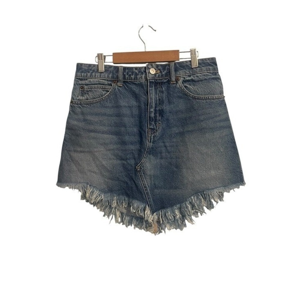 Free People Denim Mini Skirt Medium Wash Frayed Sharkbite Hem Size 28 NEW